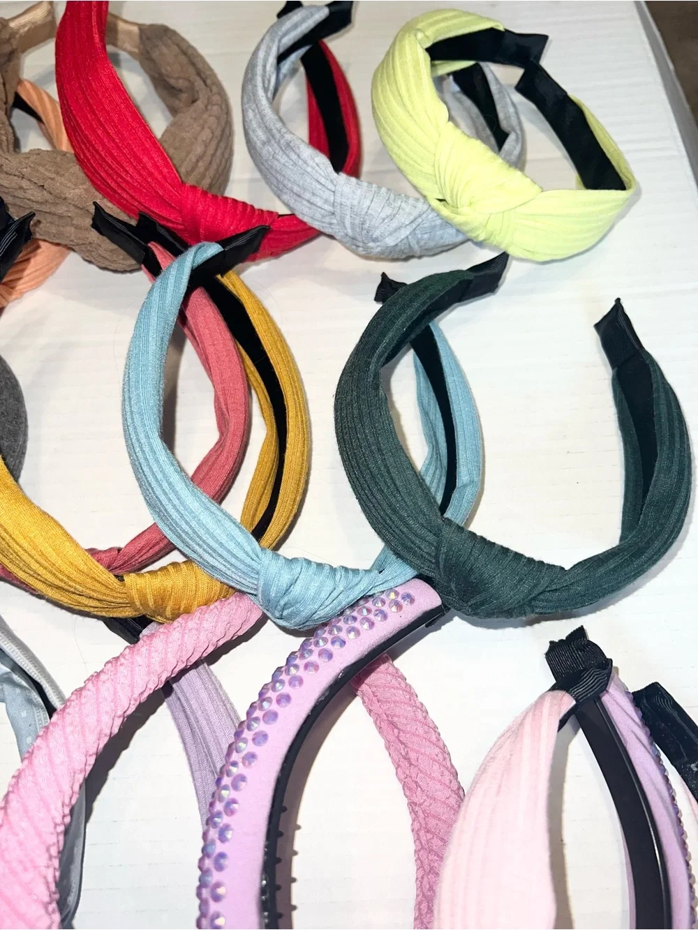 Lot of 16 headbands for girls